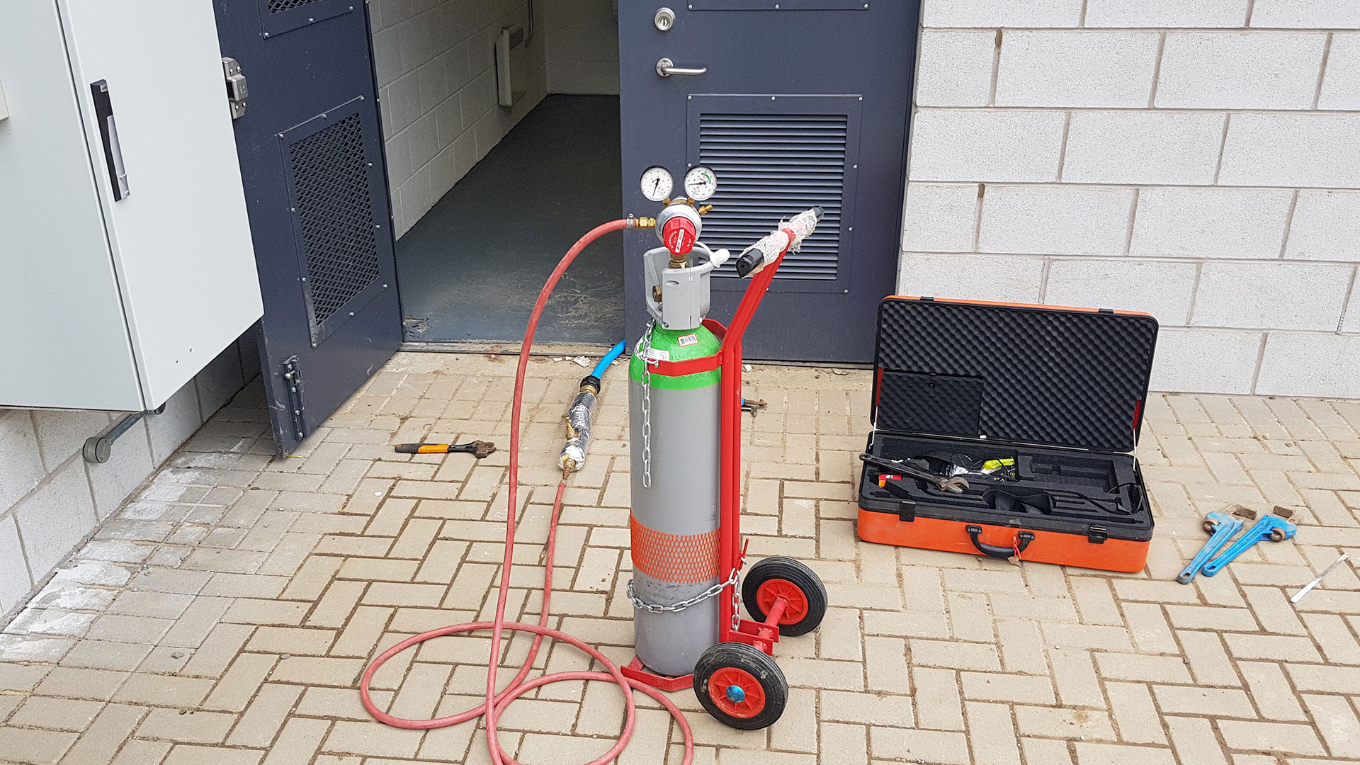 Tasdelen Özel Manometre Cihazı bağlama